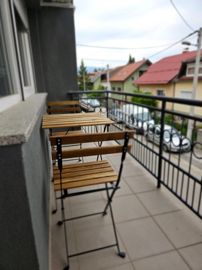 Comfort Rooms Remiza - Free Private Parking - Self Check-In Zagreb Exteriör bild