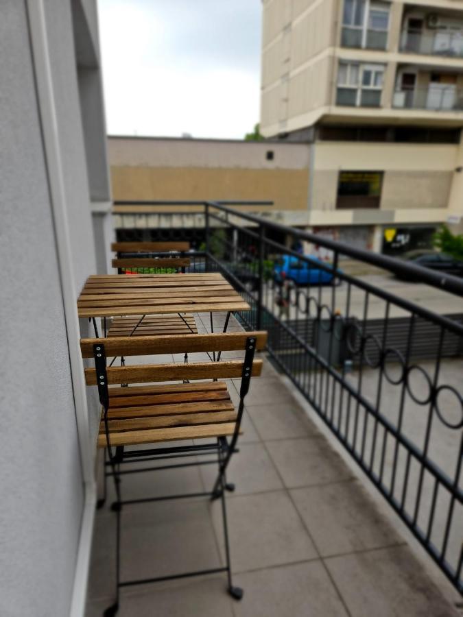 Comfort Rooms Remiza - Free Private Parking - Self Check-In Zagreb Exteriör bild